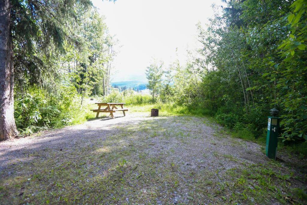 Golden Riverfront Campground Ξενοδοχείο Εξωτερικό φωτογραφία